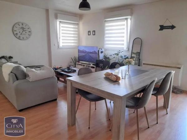 Appartement à louer 2 pièces 52.76m²