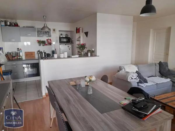 Appartement à louer 2 pièces 52.76m²
