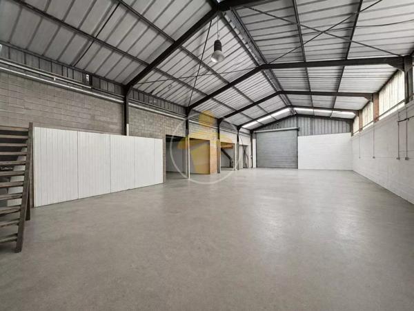 Vente Garage 360 m2 à Tergnier