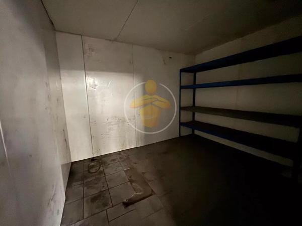 Vente Garage 360 m2 à Tergnier