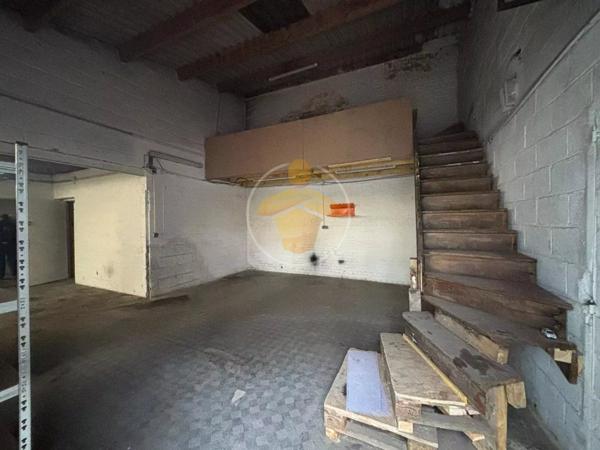 Vente Garage 360 m2 à Tergnier