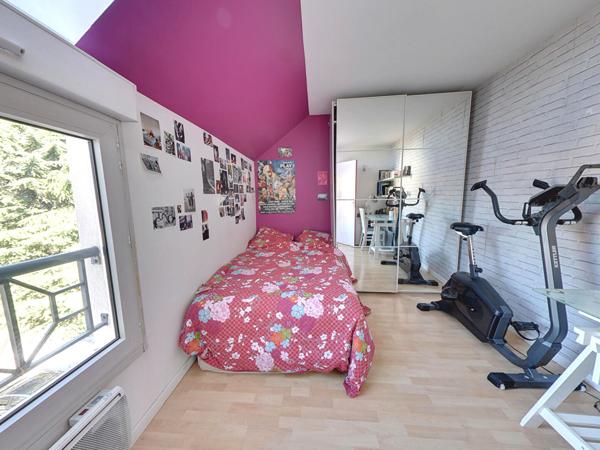 Appartement en duplex Bry Sur Marne 5 pièce(s) 115.38 m2