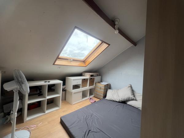 Maison
         5 pièces
        - 95 m² Exclusivité 220 000 € *
