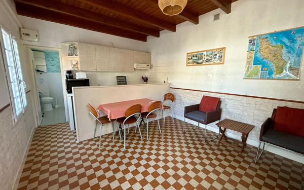 Maison à vendre    6 pièces •  Saint-Pierre-d'Oléron