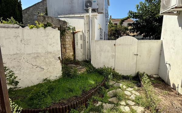 Maison à vendre    6 pièces •  Saint-Pierre-d'Oléron