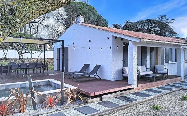 Maison à vendre    5 pièces • 110 m2 Carpentras