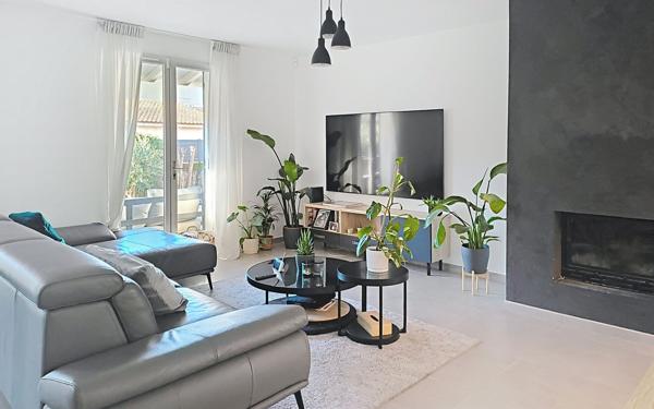 Maison à vendre    5 pièces • 110 m2 Carpentras