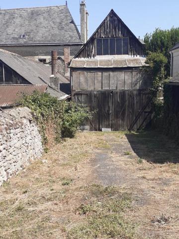 Maison Bauge 6 pièce(s) 150 m2