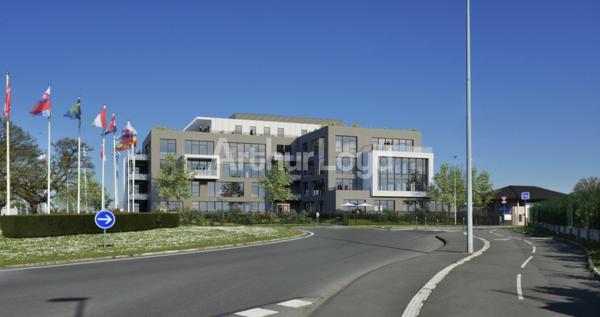 Bureaux à vendre ou à louer à Ronchin avec parkings et terrasses
