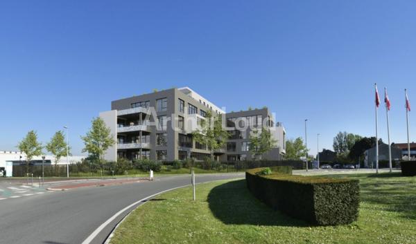 Bureaux à vendre ou à louer à Ronchin avec parkings et terrasses