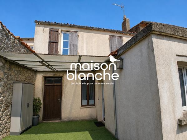 Maison ancienne à vendre, 6 pièces - Parthenay 79200