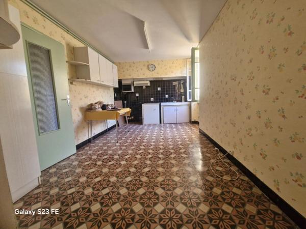 Appartement à vendre 4 pièces ()
