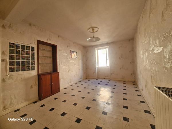 Appartement à vendre 4 pièces ()