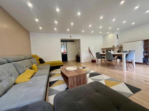 À louer - Appartement meublé entièrement rénové