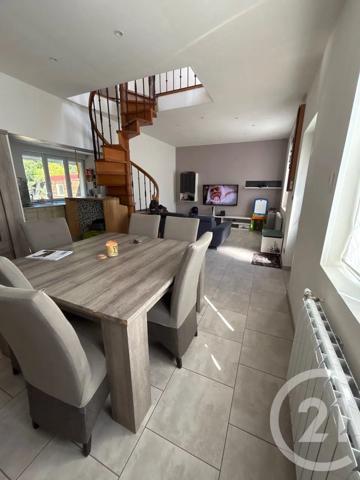 Maison à vendre  6 pièces - 100 m 2   ST QUENTIN  - 02