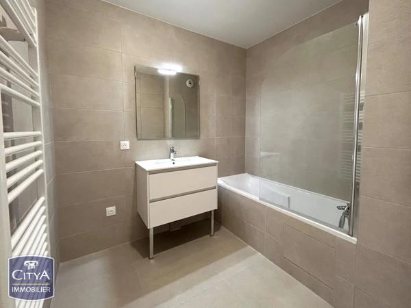 Appartement à vendre 3 pièces 58m² Bourg-la-Reine (92340)
