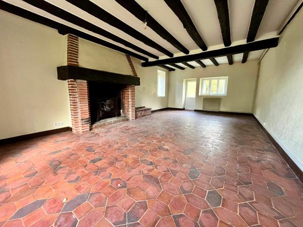 Maison à louer  8 pièces •  Saint-Priest-Taurion