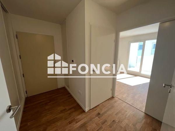 Location Appartement 4 pièces 92.2 m² - 201 RUE DE LA POULE ROUSSE Evry 91000