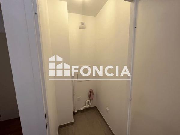 Location Appartement 4 pièces 92.2 m² - 201 RUE DE LA POULE ROUSSE Evry 91000