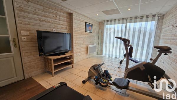 Maison à vendre 10 pièces 249 m² Aiffres