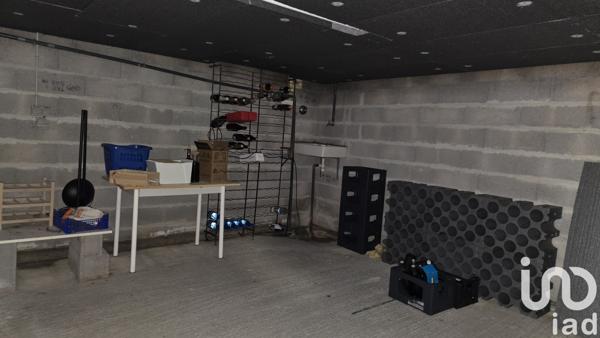 Maison à vendre 10 pièces 249 m² Aiffres