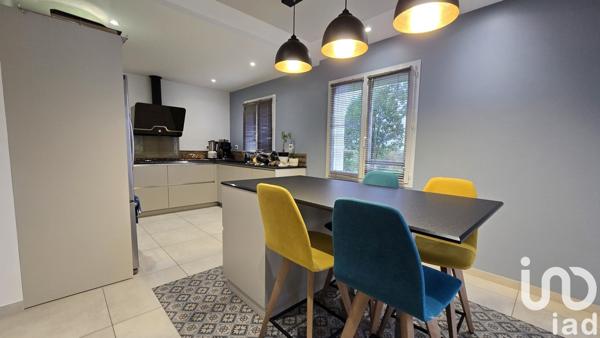 Maison à vendre 10 pièces 249 m² Aiffres