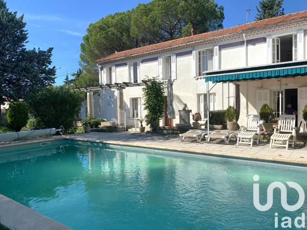 Maison à vendre 8 pièces 212 m² Carpentras