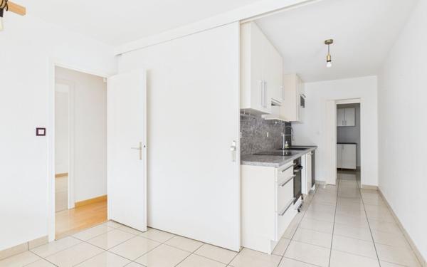 Appartement à vendre    5 pièces • 114 m2 Grenoble