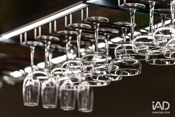 Bar-tabac à vendre 130 m² Rochefort