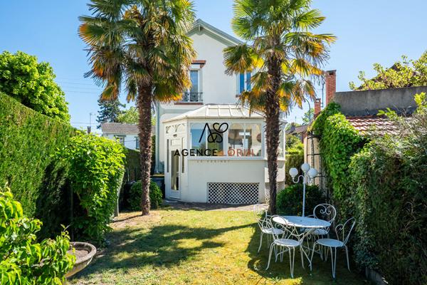 Maison Le Vésinet - 74 m2- 3 pièces Le vesinet Maison Le Vésinet - 74 m2- 3 pièces Le vesinet