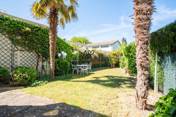 Maison Le Vésinet - 74 m2- 3 pièces Le vesinet Maison Le Vésinet - 74 m2- 3 pièces Le vesinet