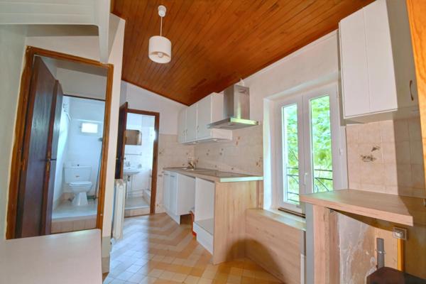 Propriete à louer 4 pièces BEZ ET ESPARON (30)