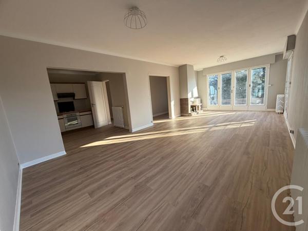 Maison à vendre  7 pièces - 158 m2 SALLES - 33