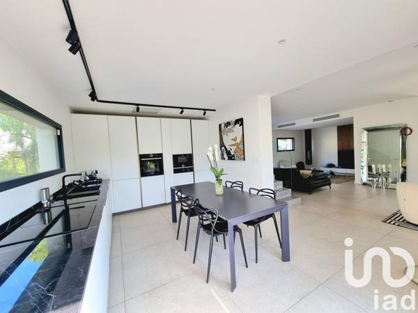 Maison à vendre 4 pièces 139 m² Marseille 9