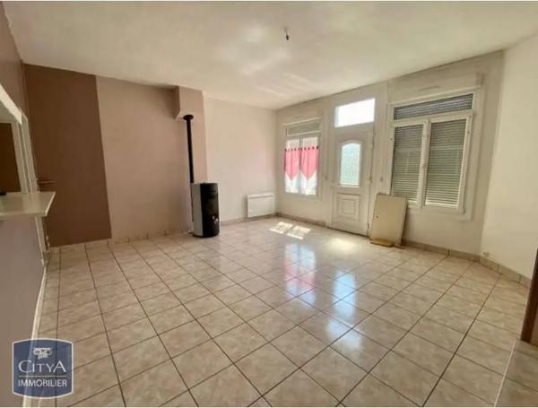 Maison à louer 3 pièces 82.29m² Tergnier (02700)