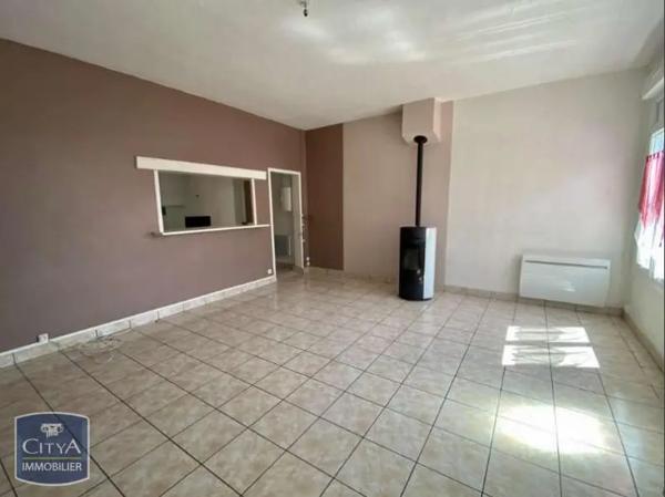 Maison à louer 3 pièces 82.29m² Tergnier (02700)