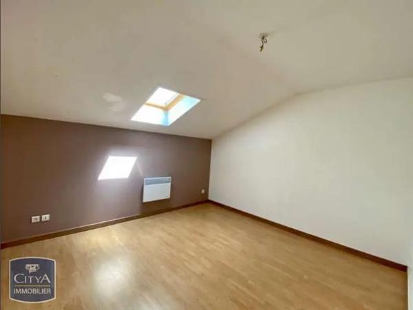Maison à louer 3 pièces 82.29m² Tergnier (02700)