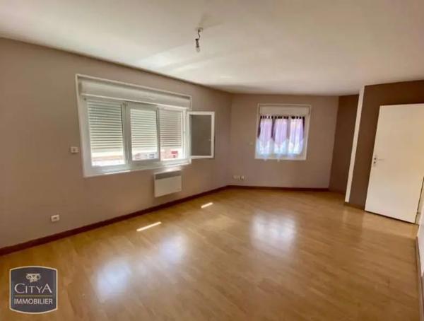 Maison à louer 3 pièces 82.29m² Tergnier (02700)