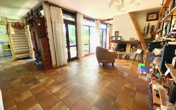 Maison à vendre    5 pièces • 89,51 m2 Boussy-Saint-Antoine