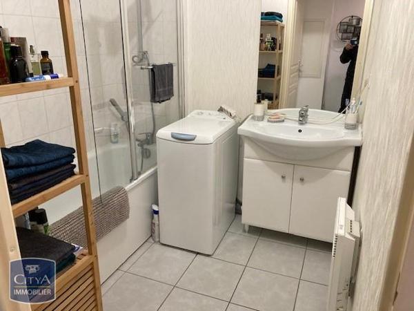 Appartement à louer 2 pièces 50.3m² Creutzwald (57150)