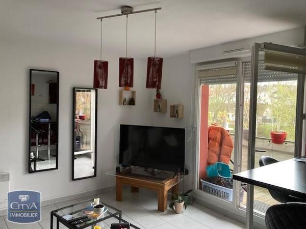 Appartement à louer 2 pièces 50.3m² Creutzwald (57150)
