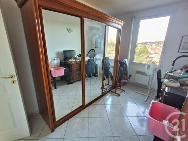 Appartement T4 à vendre  4 pièces - 94,36 m2 MARSEILLE - 13011