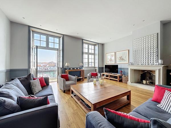 Vente Appartement de luxe Ciboure 5 Pièces 130 m²