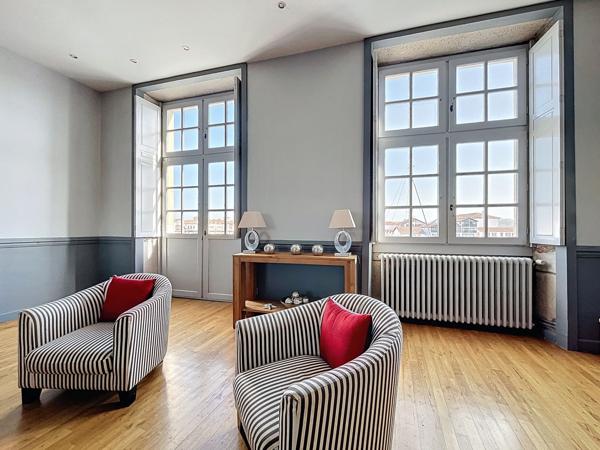 Vente Appartement de luxe Ciboure 5 Pièces 130 m²