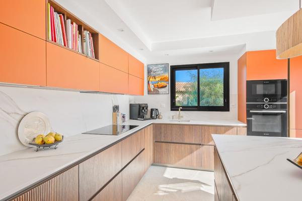 Vente Maison de luxe Bandol 7 Pièces 185 m²