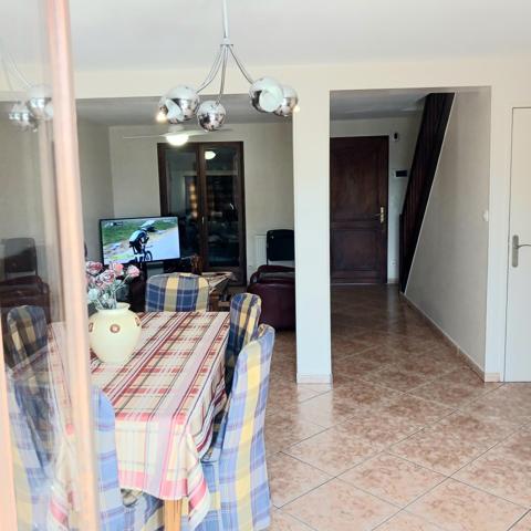 Maison à PIERREFITTE-SUR-SEINE, 93380 - 7 pièces 135m²