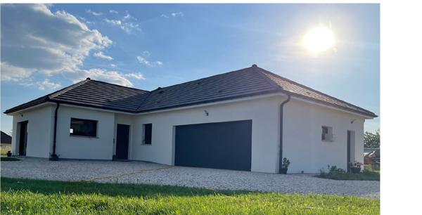 RARE  TERRAIN A BATIR  1 A 3 MAISONS  1800 m²  LURE QUARTIER RECHERCHE