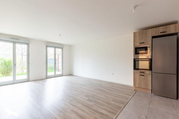 Appartement à vendre |                                       Saint-Prix |                                        3 pièces  |  65 m²