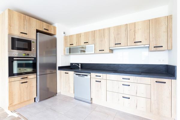Appartement à vendre |                                       Saint-Prix |                                        3 pièces  |  65 m²