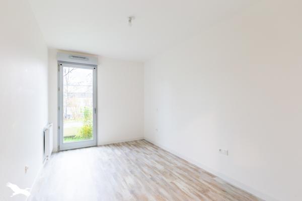 Appartement à vendre |                                       Saint-Prix |                                        3 pièces  |  65 m²